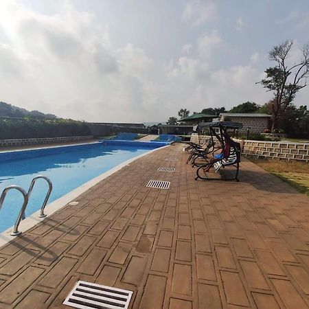 Peit Them Resort Mawlynnong Exterior photo